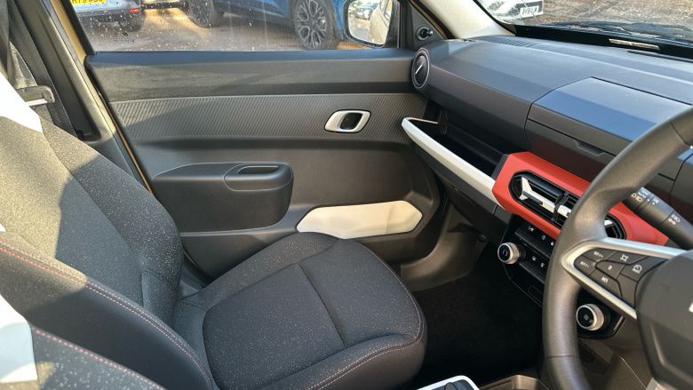 Dacia Spring 27kWh Expression 65 48kW 5dr Auto Electric Hatchback